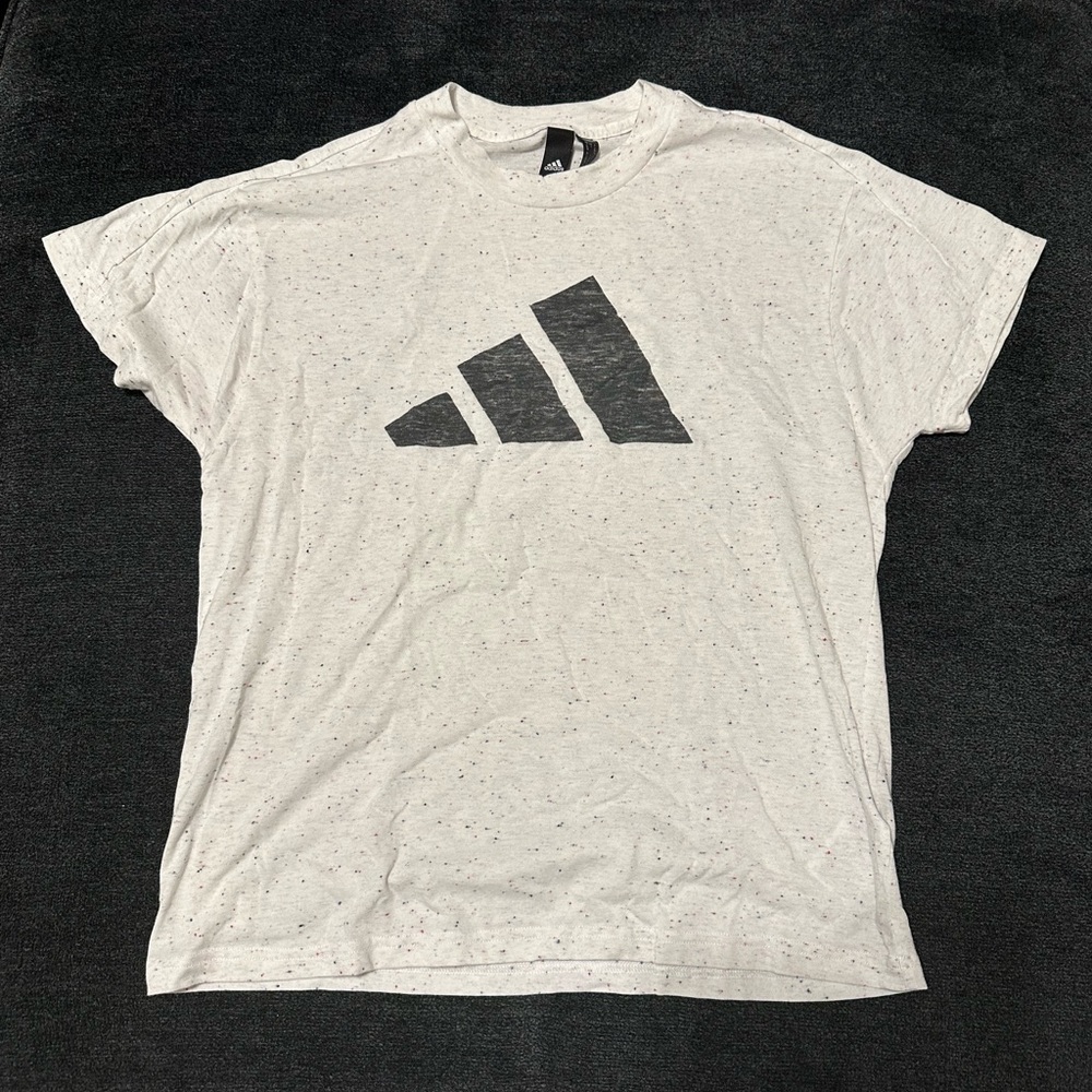 Women’s adidas tshirt